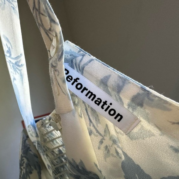 Reformation Brixton Dress White and Blue Floral - Picture 7 of 8